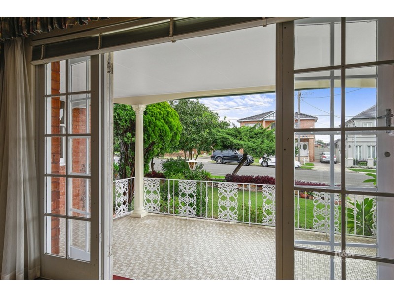 42 Staples Street, Kingsgrove NSW 2208