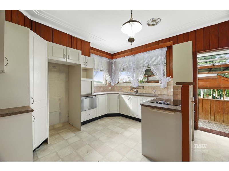 42 Staples Street, Kingsgrove NSW 2208