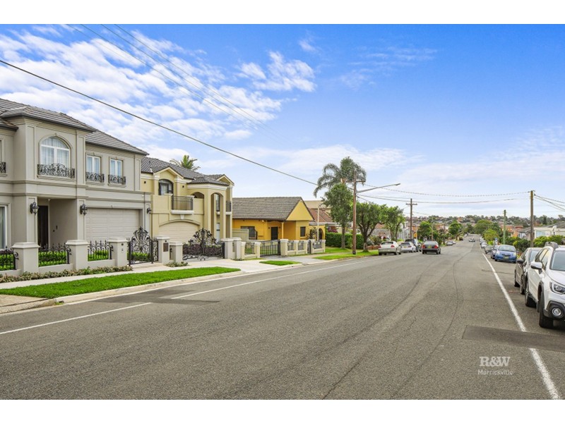 42 Staples Street, Kingsgrove NSW 2208