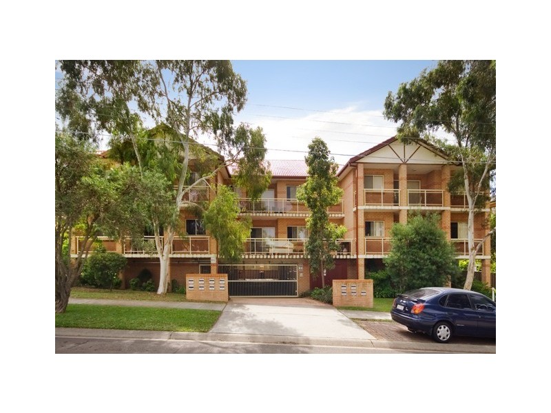 9/11-17 Bembridge Street, Carlton NSW 2218