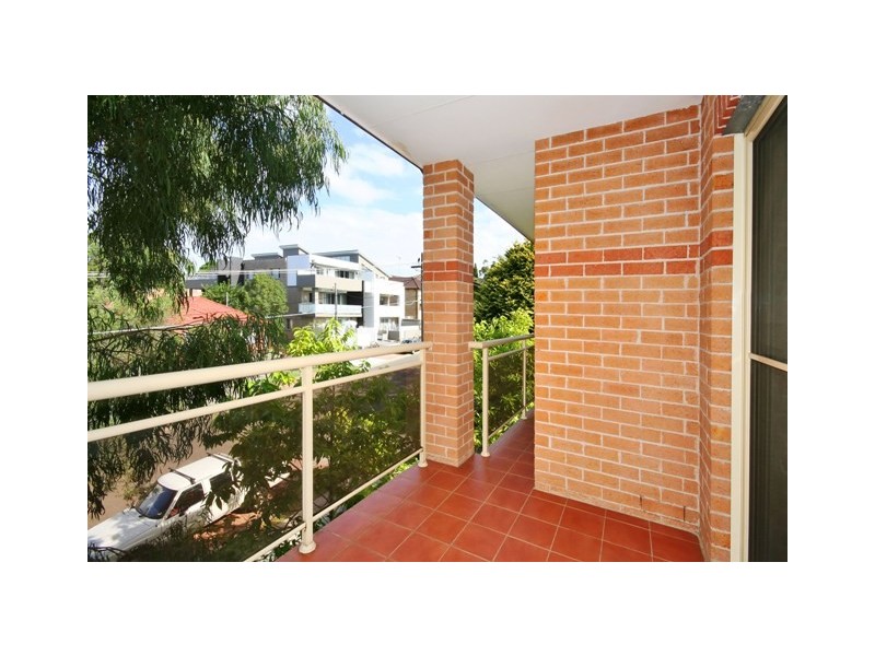 9/11-17 Bembridge Street, Carlton NSW 2218