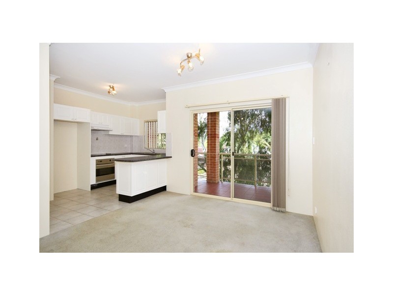 9/11-17 Bembridge Street, Carlton NSW 2218