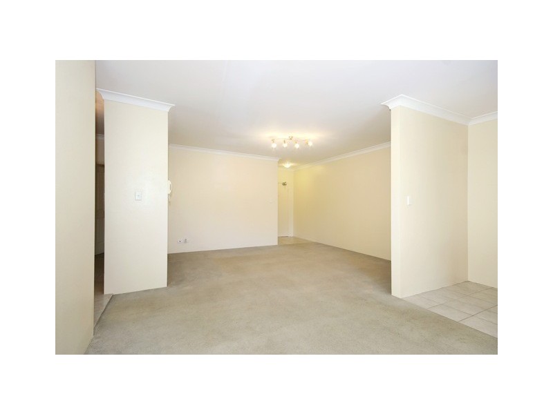 9/11-17 Bembridge Street, Carlton NSW 2218