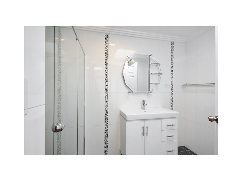 27 Robert Street, Marrickville NSW 2204