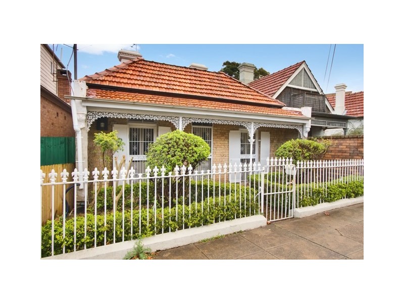 19 Livingstone Road, Petersham NSW 2049