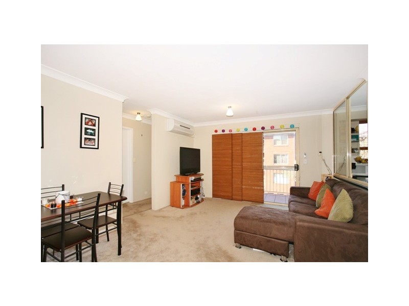 8/1 Hill Street, Marrickville NSW 2204
