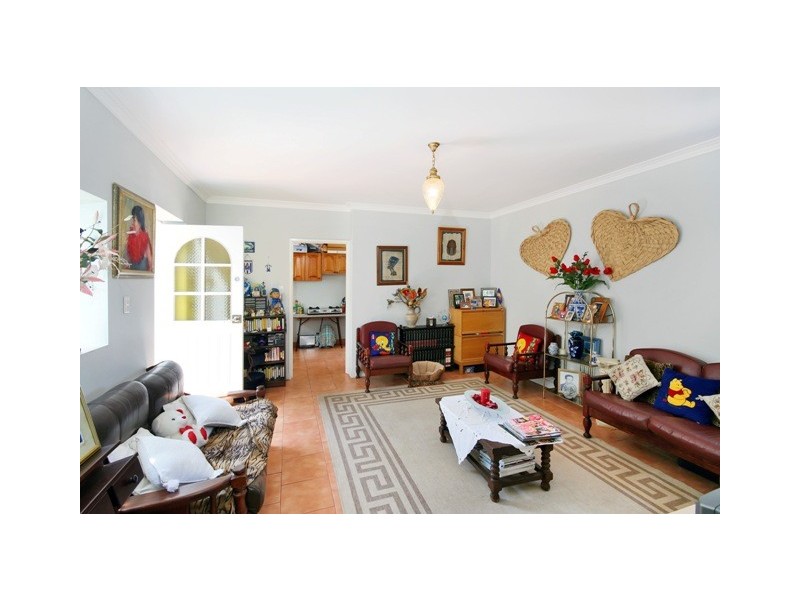 16 Floss Street, Hurlstone Park NSW 2193