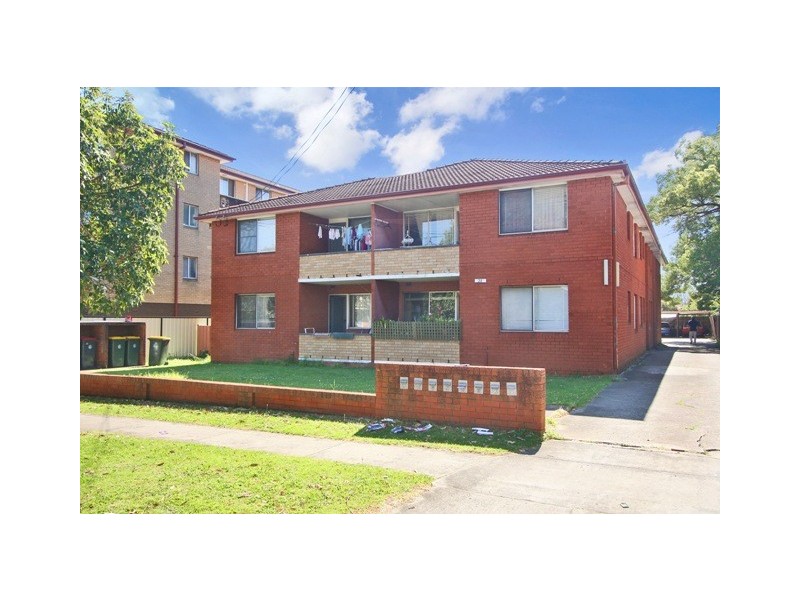 21 Fourth Avenue, Campsie NSW 2194