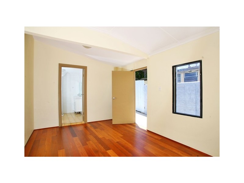 115 Petersham Road, Marrickville NSW 2204