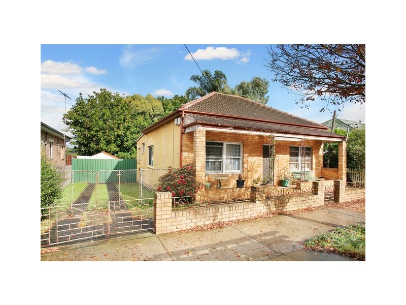 2A Hampden Street, Hurlstone Park NSW 2193