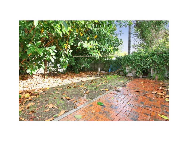 2A Hampden Street, Hurlstone Park NSW 2193