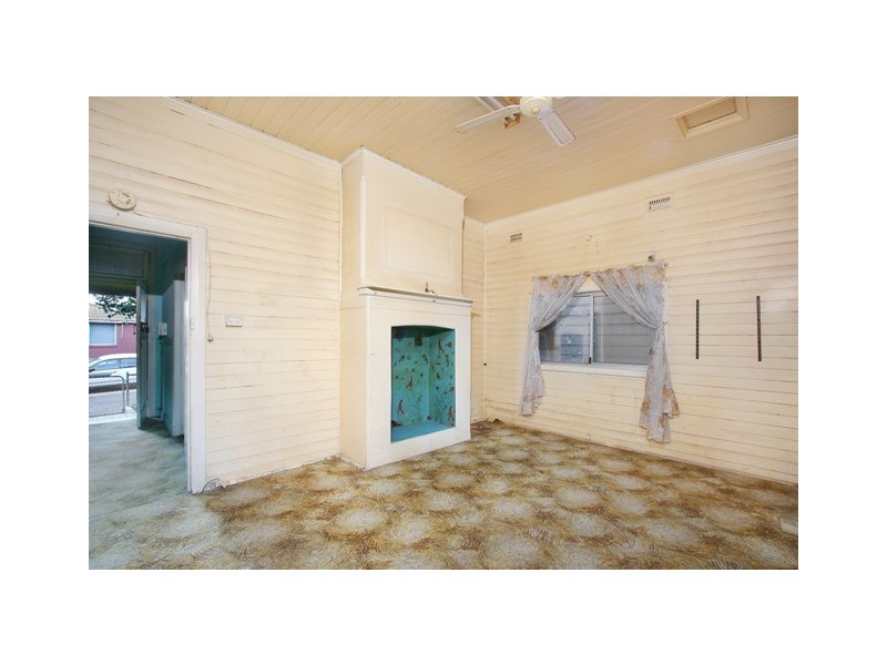 23 Station Street, Tempe NSW 2044