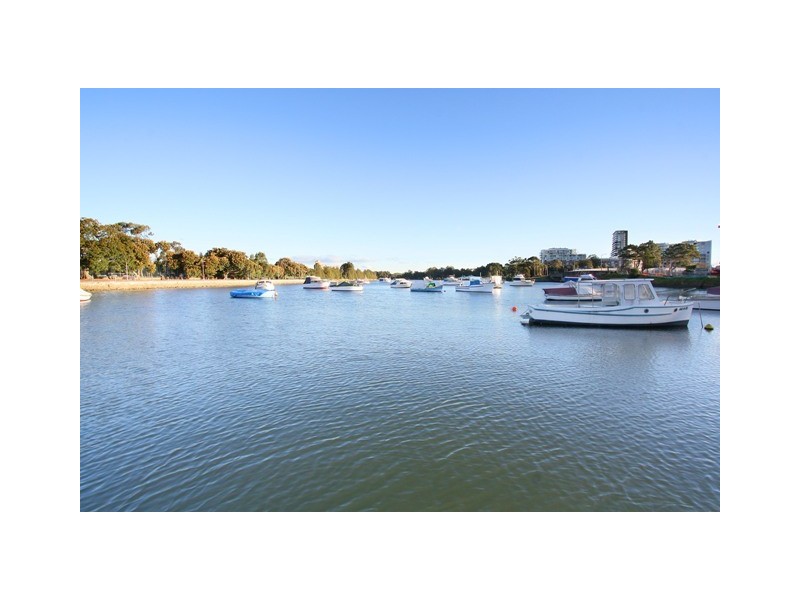 23 Station Street, Tempe NSW 2044