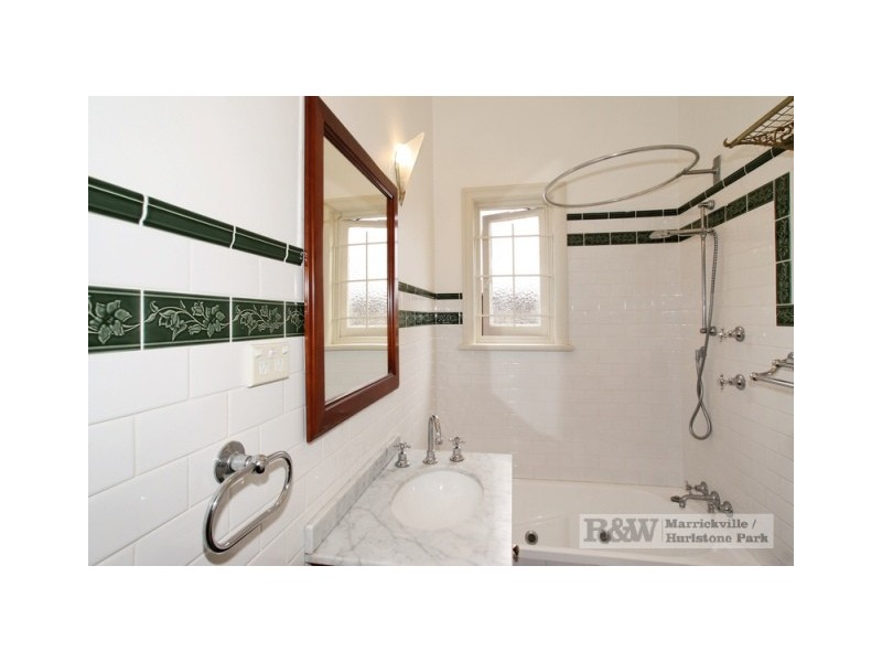 11 Burnett Street, Hurlstone Park NSW 2193