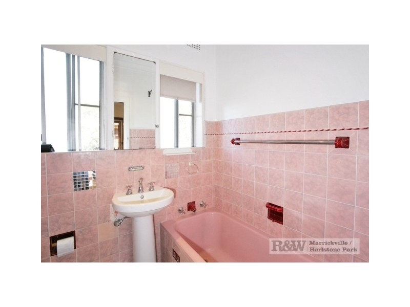 2/90 Canterbury Road, Hurlstone Park NSW 2193