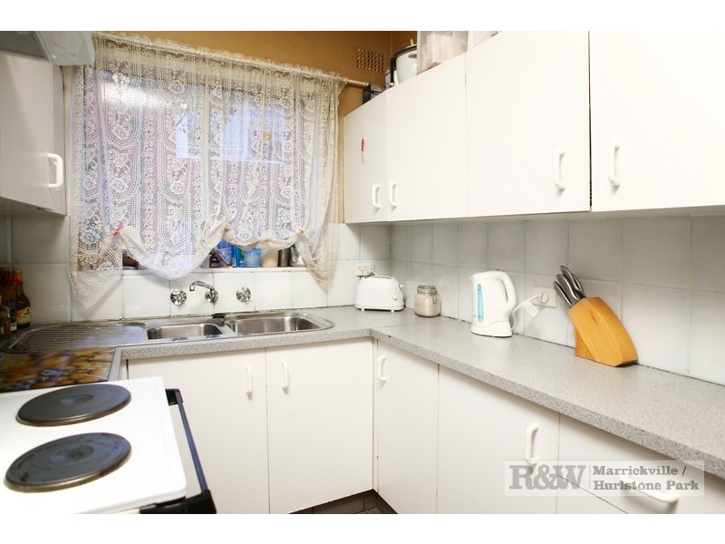 1/13 Dibbs Street, Canterbury NSW 2193