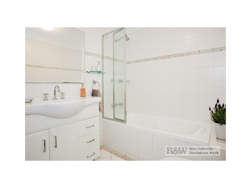 4/2-6 Schwebel Street, Marrickville NSW 2204