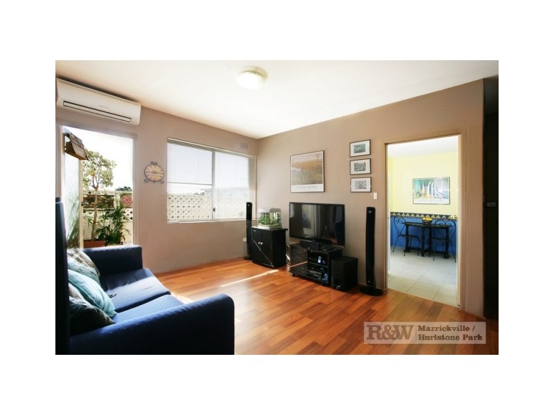 13/8 Schwebel Street, Marrickville NSW 2204