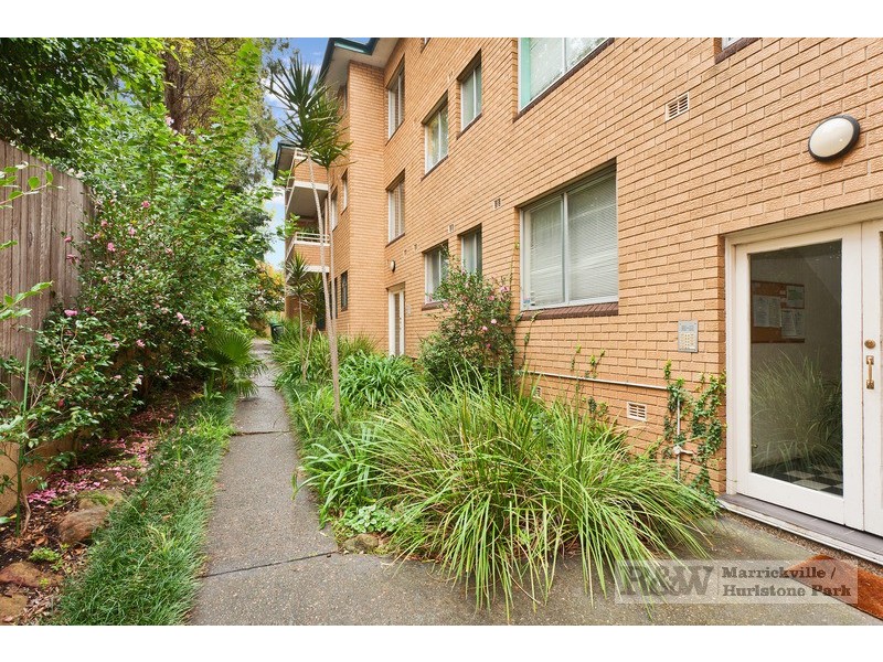 11/8-10 Schwebel Street, Marrickville NSW 2204