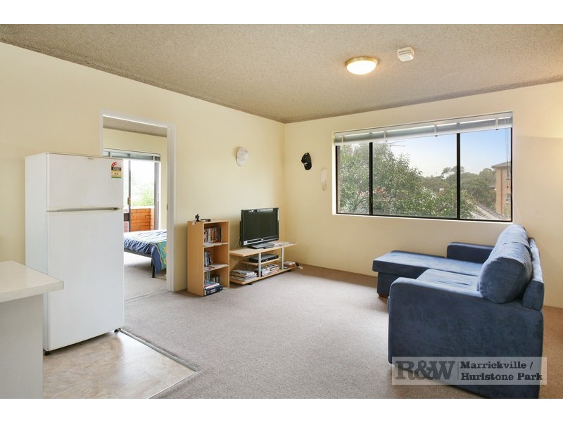 4/23 Jeffrey Street, Canterbury NSW 2193