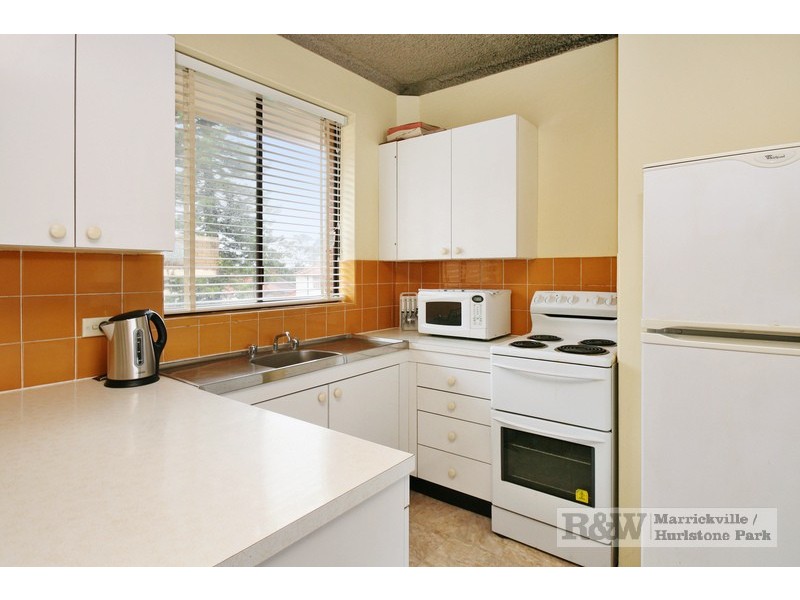 4/23 Jeffrey Street, Canterbury NSW 2193