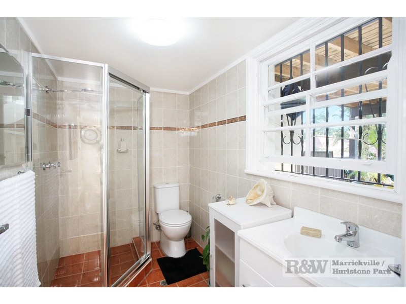 6 Hopetoun Street, Hurlstone Park NSW 2193