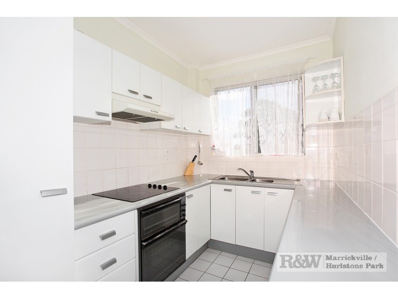 7/3  Riverside Crescent, Marrickville NSW 2204