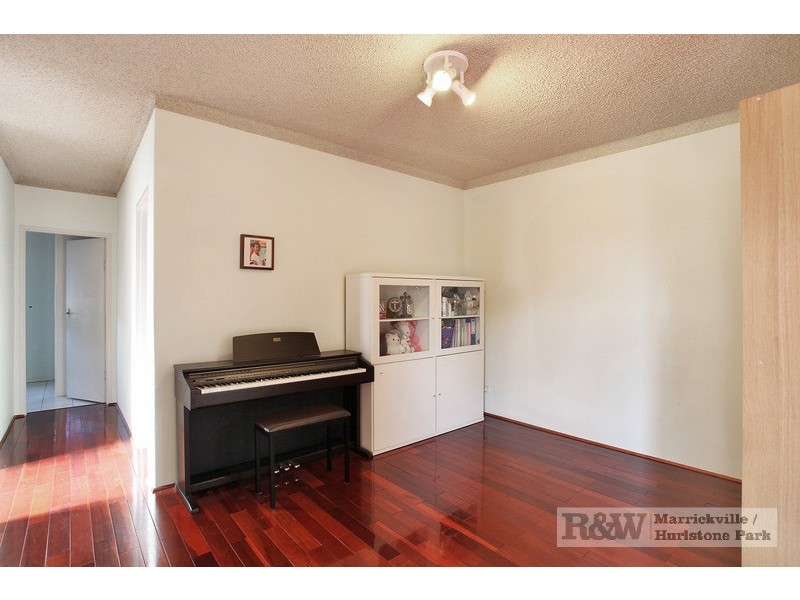 7/3  Riverside Crescent, Marrickville NSW 2204