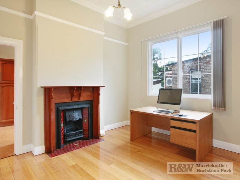 10 Barton Avenue, Hurlstone Park NSW 2193