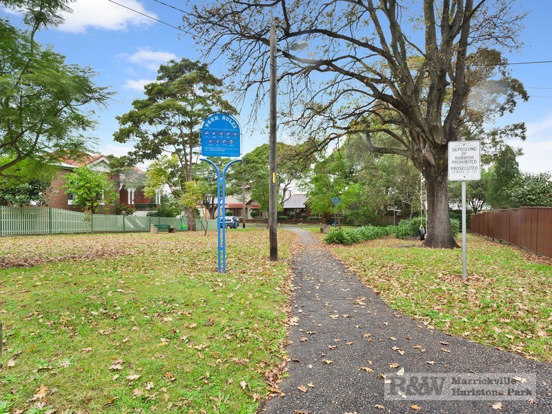 10 Barton Avenue, Hurlstone Park NSW 2193