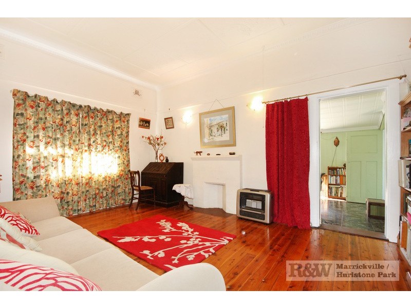 25 Hurlstone Ave, Hurlstone Park NSW 2193