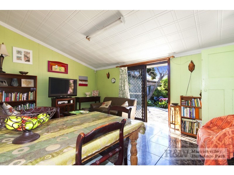 25 Hurlstone Ave, Hurlstone Park NSW 2193