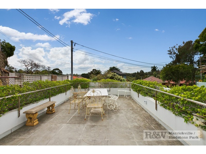 18A Riverview Rd, Earlwood NSW 2206