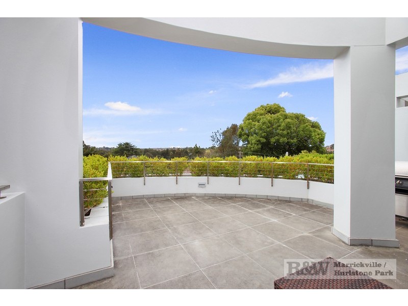 18A Riverview Rd, Earlwood NSW 2206