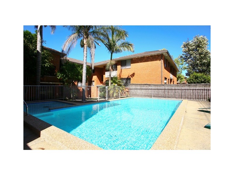 12/1-5 Myra Rd, Dulwich Hill NSW 2203