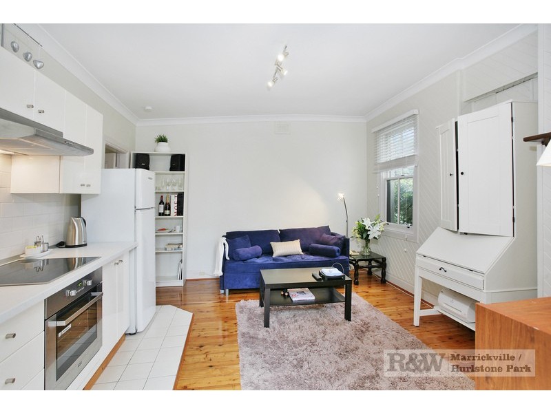 2/65 Renwick Street, Marrickville NSW 2204