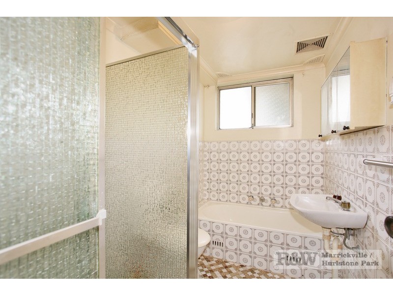 1/2 Henson Street, Marrickville NSW 2204