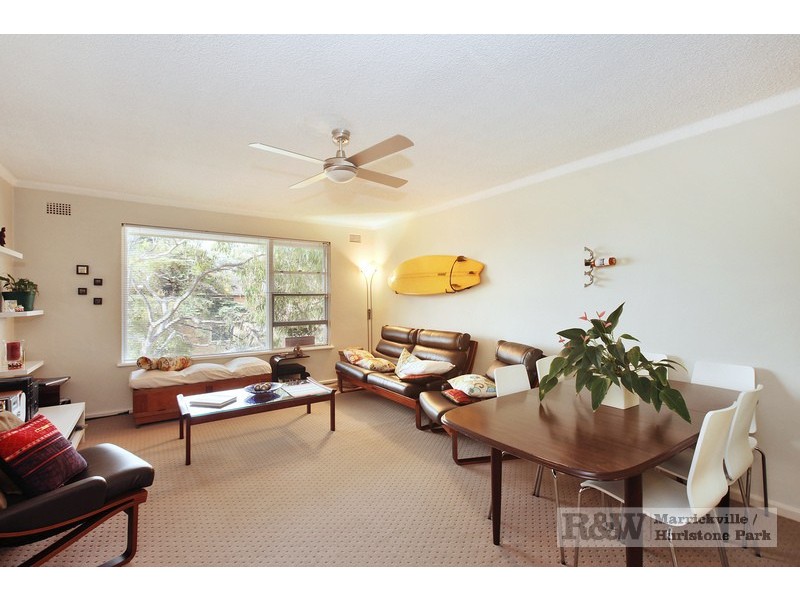 17/76  Garnet Street, Hurlstone Park NSW 2193