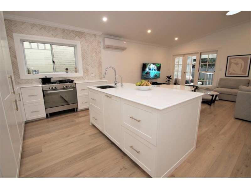 17 Melford Street, Hurlstone Park NSW 2193