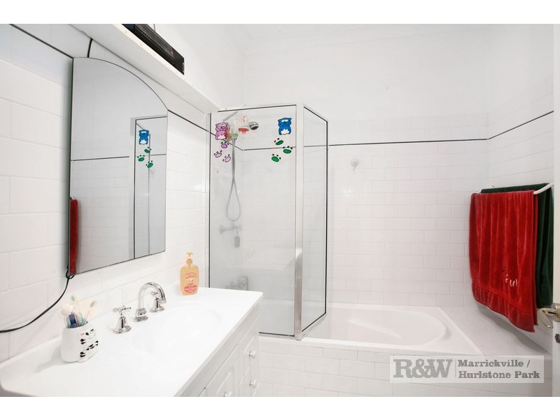 27 England Avenue, Marrickville NSW 2204