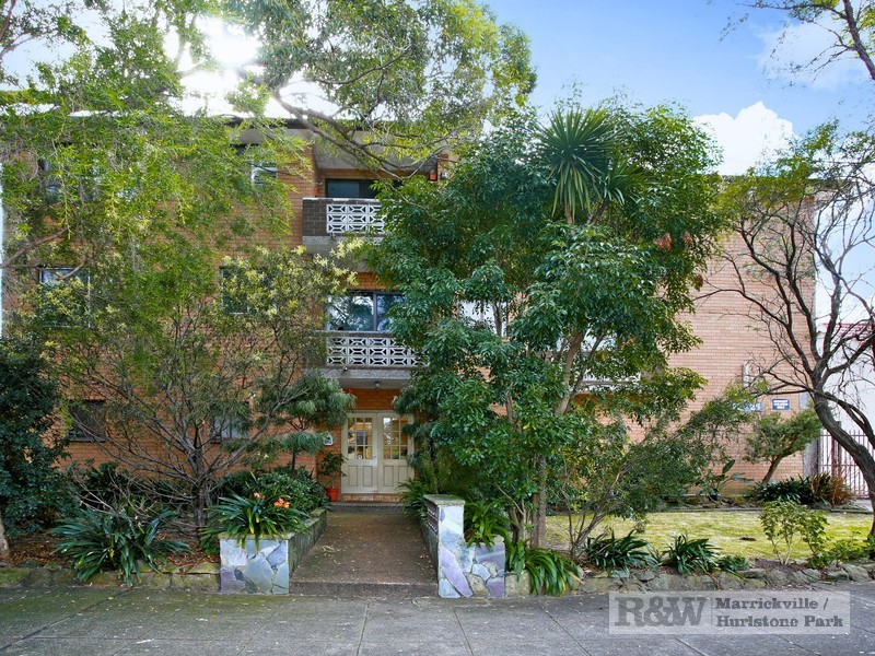 2/23 Arthur Street, Marrickville NSW 2204
