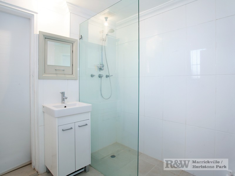 105 Petersham Road, Marrickville NSW 2204