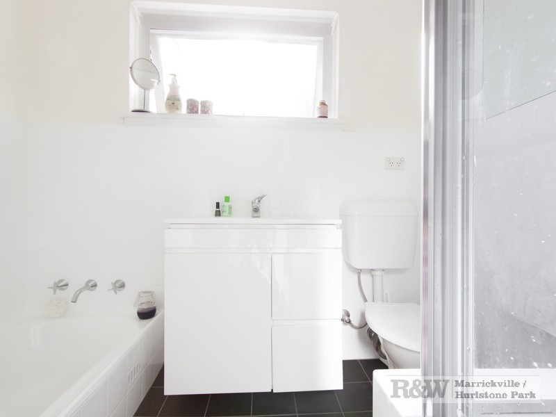 2/16 Melford Street, Hurlstone Park NSW 2193