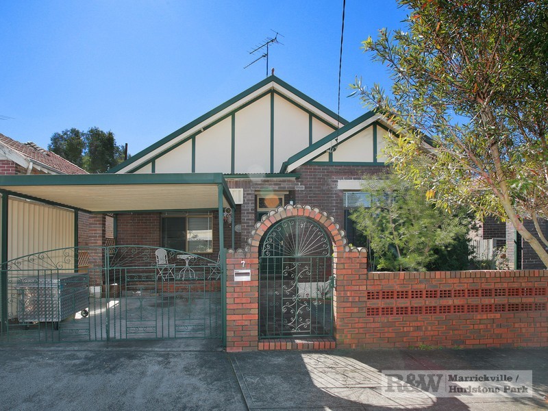 7 Wicks Avenue, Marrickville NSW 2204