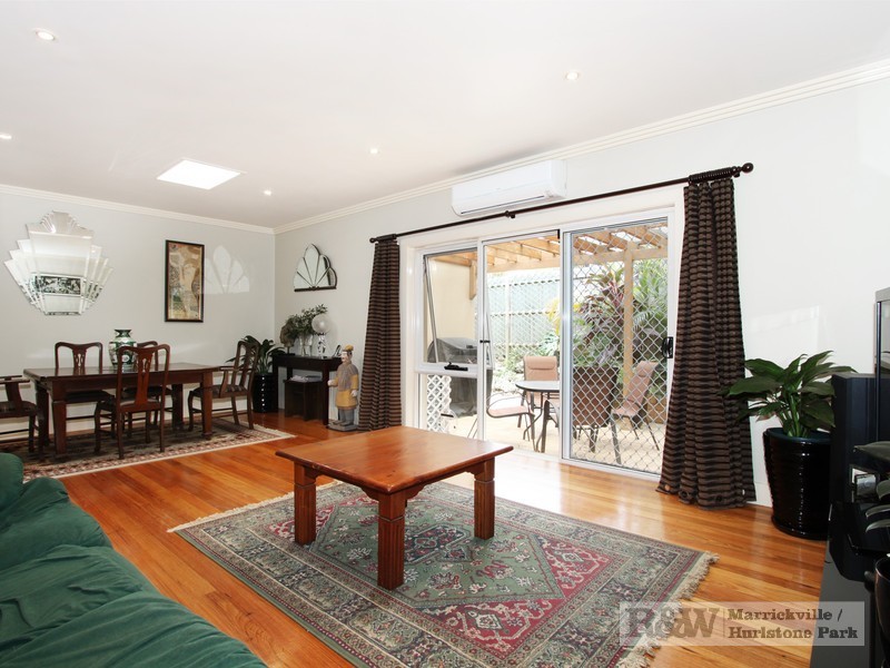2/14A Hurlstone Avenue, Hurlstone Park NSW 2193