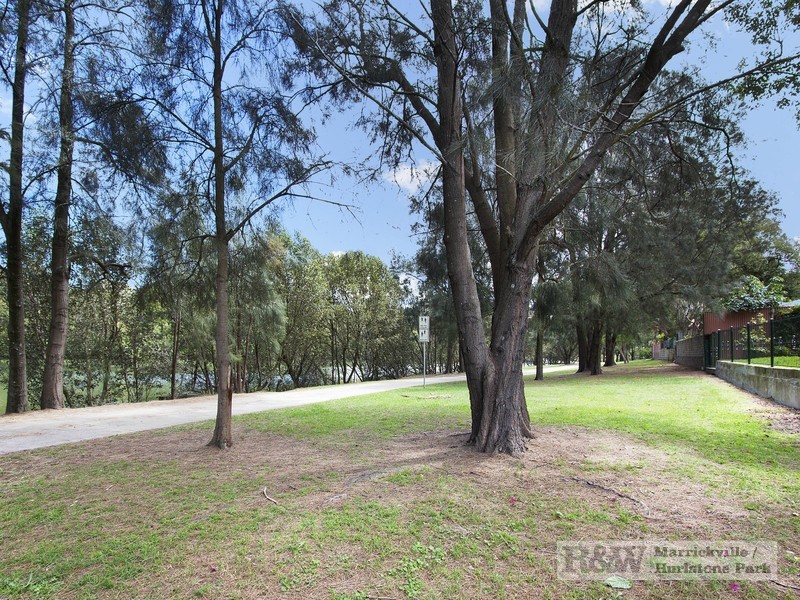 2/14A Hurlstone Avenue, Hurlstone Park NSW 2193