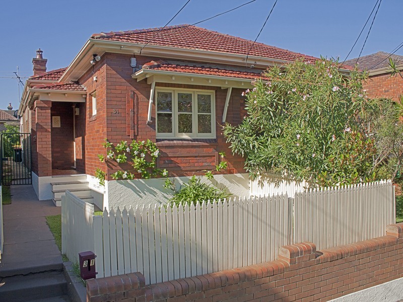 31 Mount Street, Hurlstone Park NSW 2193