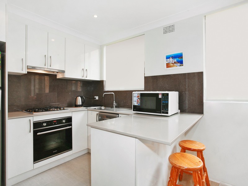 2/38C Ewart Street, Marrickville NSW 2204