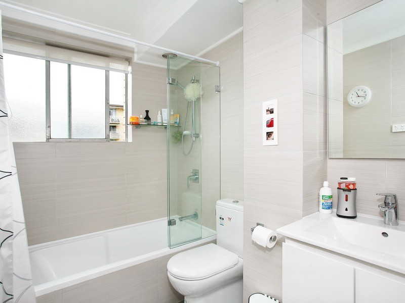 2/38C Ewart Street, Marrickville NSW 2204