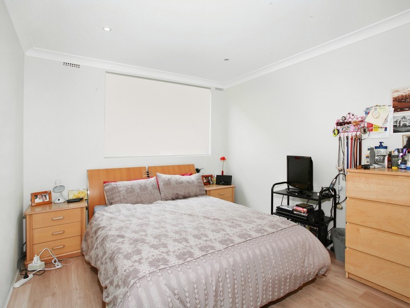 2/38C Ewart Street, Marrickville NSW 2204